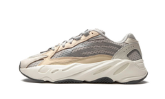 Adidas Yeezy Boost 700 V2 Cream