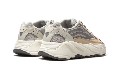 Adidas Yeezy Boost 700 V2 Cream