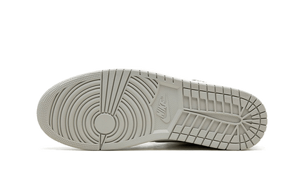 Air Jordan 1 Retro High OG White Cement