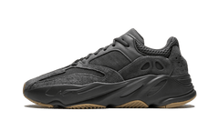 Adidas Yeezy 700 Utility Black
