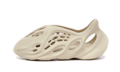 Adidas Yeezy Foam RNNR Sand
